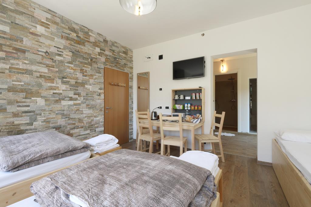 Bed & Wellness Fisterre Bed and Breakfast Μπελούνο Δωμάτιο φωτογραφία